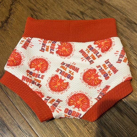 Thanksgiving “Gobble till you Wobble” bloomers size Newborn - Picture 5 of 5
